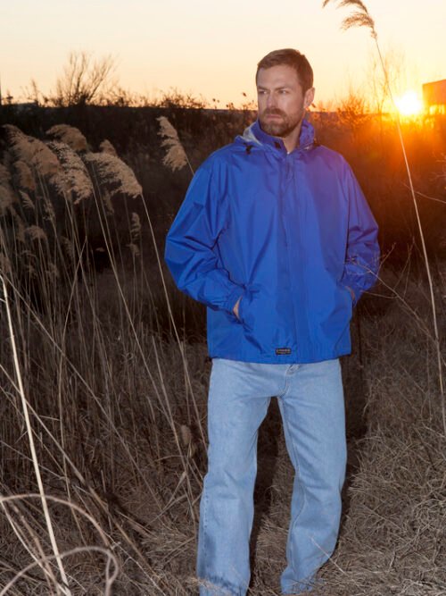 Μπουφάν αντιανεμικό με επένδυση